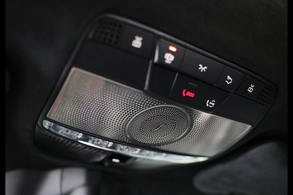 Mercedes-Benz G-Klasse 63 Manufaktur / Olijf Groen / Carbon / Massage / Memory / 360 Camera / Lane Assist / BURMESTER / Open Dak