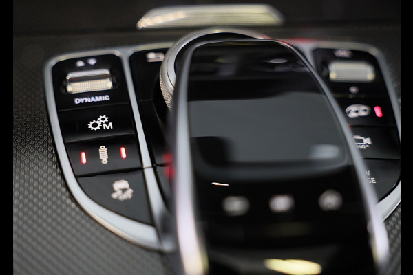 Mercedes-Benz G-Klasse 63 Manufaktur / Olijf Groen / Carbon / Massage / Memory / 360 Camera / Lane Assist / BURMESTER / Open Dak