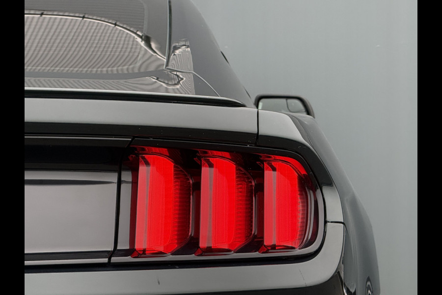 Ford Mustang Fastback BWJ 10-2018 | 310 PK AUTOMAAT RTR RECARO INT. | CARPLAY | CAMERA | NAVI | CLIMA | CRUISE