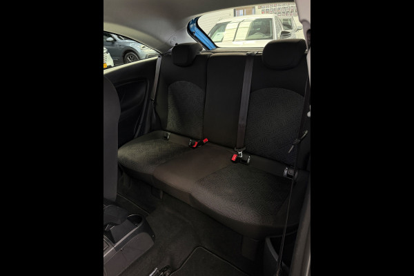Opel Corsa 1.2 CarPlay Airco Parkeersensor