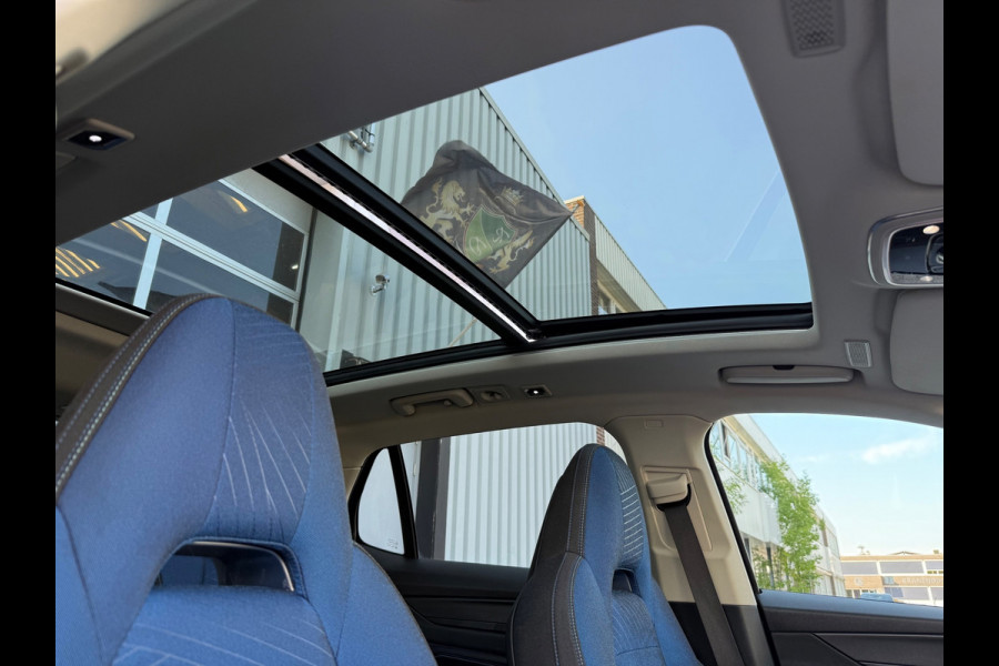 Lynk & Co 01 1.5 CARPLAY/CAM/NAVI/FULL LED/LMV-20/VIRTU/PANO