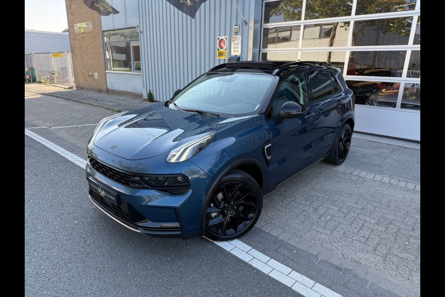 Lynk & Co 01 1.5 CARPLAY/CAM/NAVI/FULL LED/LMV-20/VIRTU/PANO