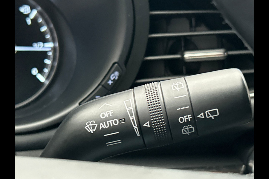Mazda 3 2.0 e-SkyActiv-X M Hybrid 180 Luxury | Head-up | Stoelverwarming | 360 Camera |Bose | Memory | Adaptieve Cruise/Control |
