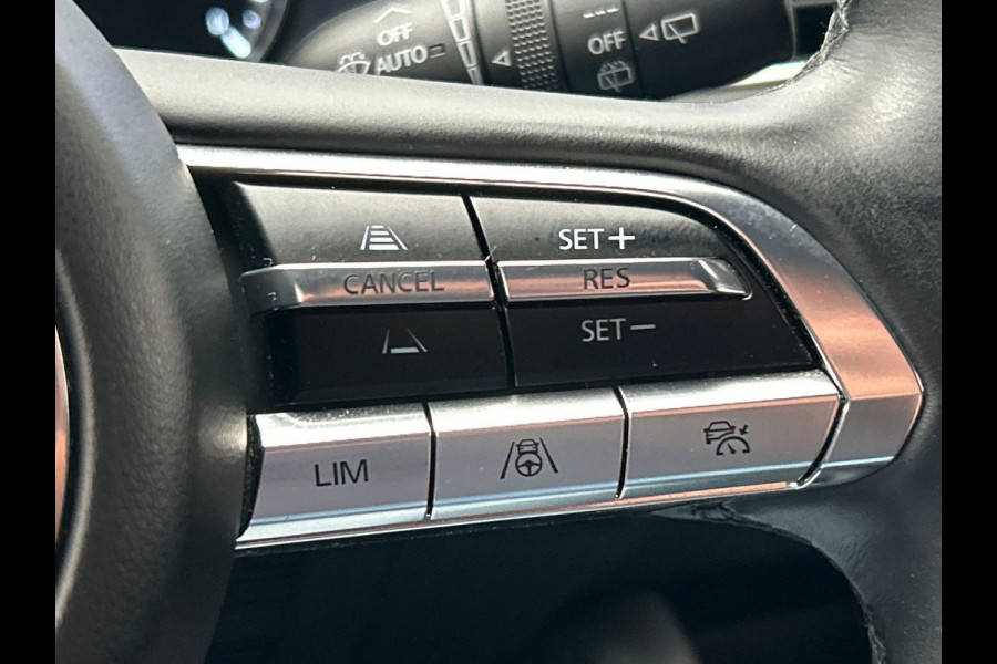 Mazda 3 2.0 e-SkyActiv-X M Hybrid 180 Luxury | Head-up | Stoelverwarming | 360 Camera |Bose | Memory | Adaptieve Cruise/Control |