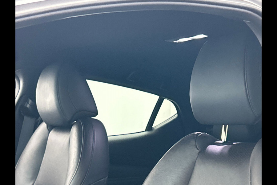 Mazda 3 2.0 e-SkyActiv-X M Hybrid 180 Luxury | Head-up | Stoelverwarming | 360 Camera |Bose | Memory | Adaptieve Cruise/Control |