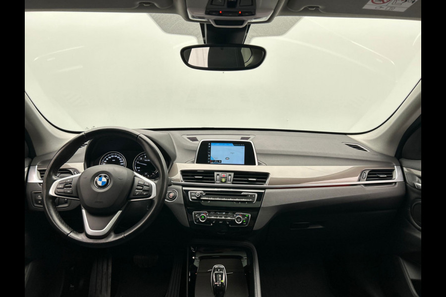 BMW X1 SDrive18i High Executive | Panoramadak | Navigatie | Cruise/Control | Climate/Control | Camera | Memory |Stoelverwarming |