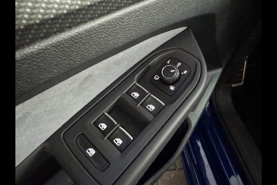 Volkswagen Golf 2.0 TSI R 4Motion Performance Pano|H/K|HuD