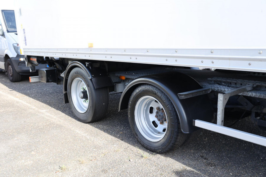 Iveco Daily 35C14N 3.0 AUTOMAAT BE COMBINATIE