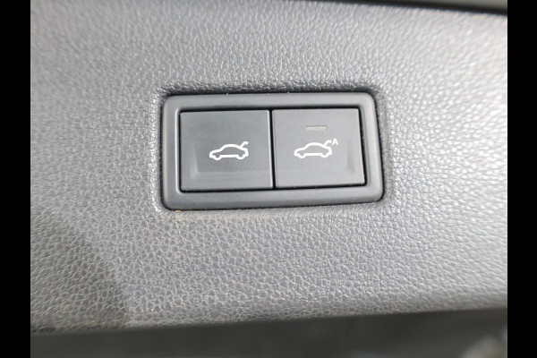 Volkswagen Tiguan 1.4 TSI 4Motion Highline 150pk AUT| Pano.dak | 19'LM-velgen| Navi | verwarmde voorruit| Alarm