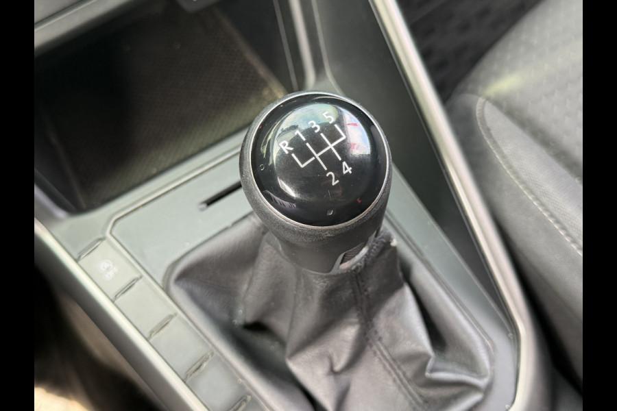 Volkswagen Polo BWJ 2019 | 1.6 TDI 96PK Comfortline | AIRCO | CRUISE | EL. PAKKET | LICHTMETAAL | BLUE TOOTH | DONKER GLAS |
