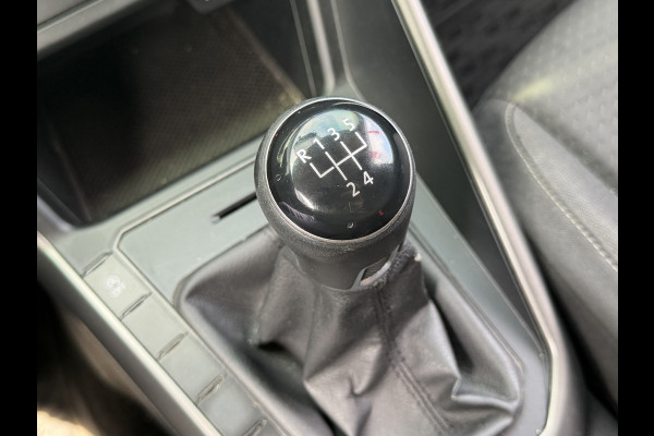 Volkswagen Polo BWJ 2019 | 1.6 TDI 96PK Comfortline | AIRCO | CRUISE | EL. PAKKET | LICHTMETAAL | BLUE TOOTH | DONKER GLAS |