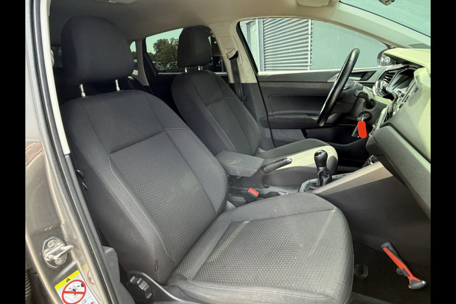 Volkswagen Polo BWJ 2019 | 1.6 TDI 96PK Comfortline | AIRCO | CRUISE | EL. PAKKET | LICHTMETAAL | BLUE TOOTH | DONKER GLAS |