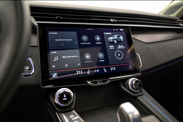 Lynk & Co 01 1.5 261PK Plug-in Hybrid *ZWARTE HEMEL* 360° Camera Pano/dak Apple/Carplay Adaptive/Cruise