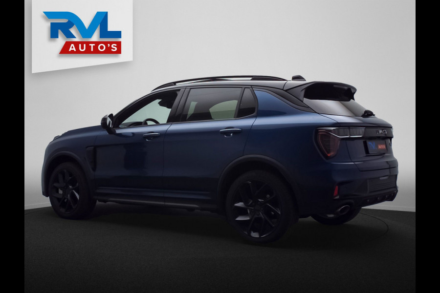 Lynk & Co 01 1.5 261PK Plug-in Hybrid *ZWARTE HEMEL* 360° Camera Pano/dak Apple/Carplay Adaptive/Cruise