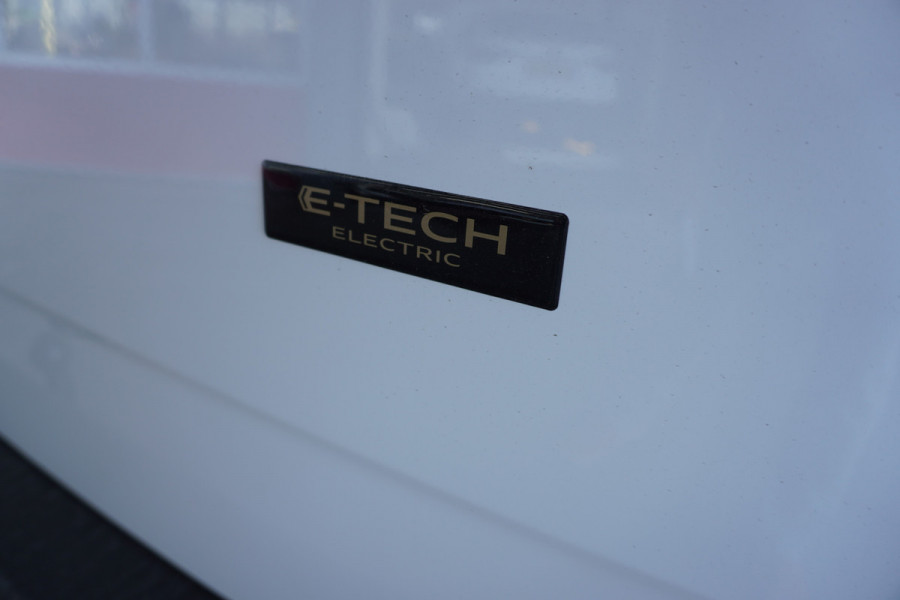 Renault Master E-Tech T35 L2H2 Advance long range 87 kWh 143PK Automaat nr.V063 | climate | Cruise | Camera | Trekhaak | Betimmering