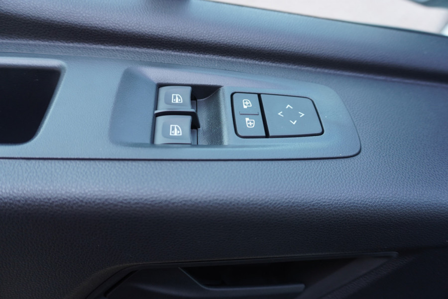 Renault Master E-Tech T35 L2H2 Advance long range 87 kWh 143PK Automaat nr.V063 | climate | Cruise | Camera | Trekhaak | Betimmering