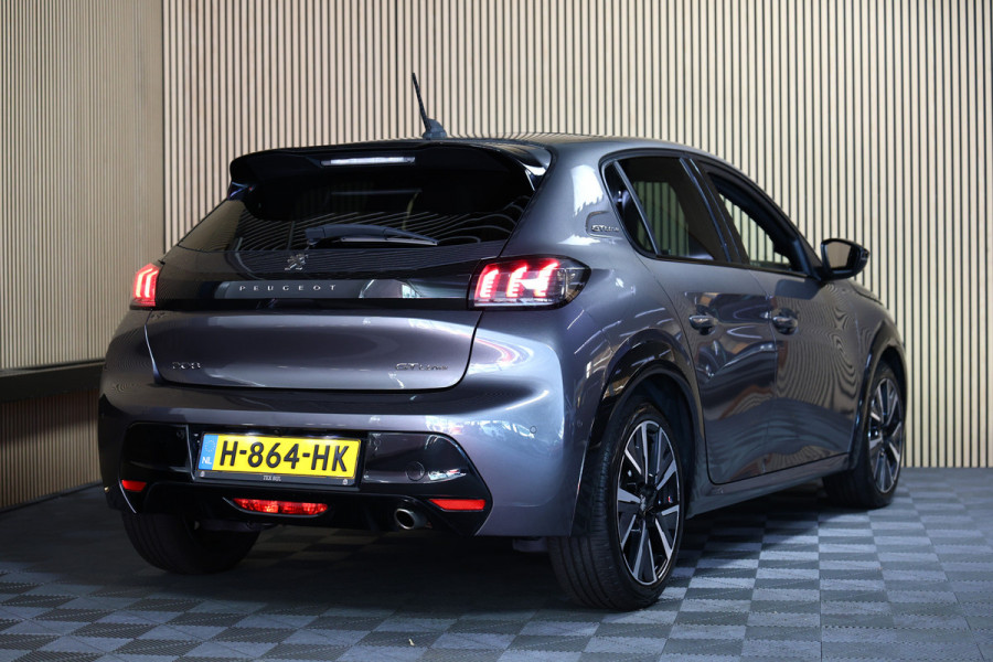 Peugeot 208 1.2 PureTech GT-Line AVM AUTOMAAAT PANO NAVI DRAADLS OPLADEN TOPSTAAT ! 2020