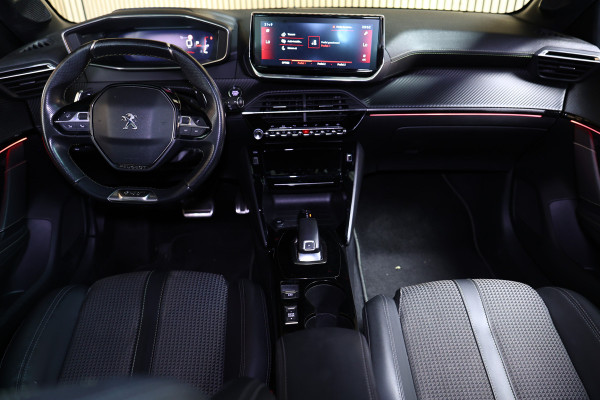 Peugeot 208 1.2 PureTech GT-Line AVM AUTOMAAAT PANO NAVI DRAADLS OPLADEN TOPSTAAT ! 2020