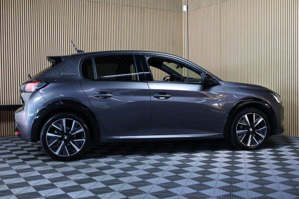 Peugeot 208 1.2 PureTech GT-Line AVM AUTOMAAAT PANO NAVI DRAADLS OPLADEN TOPSTAAT ! 2020