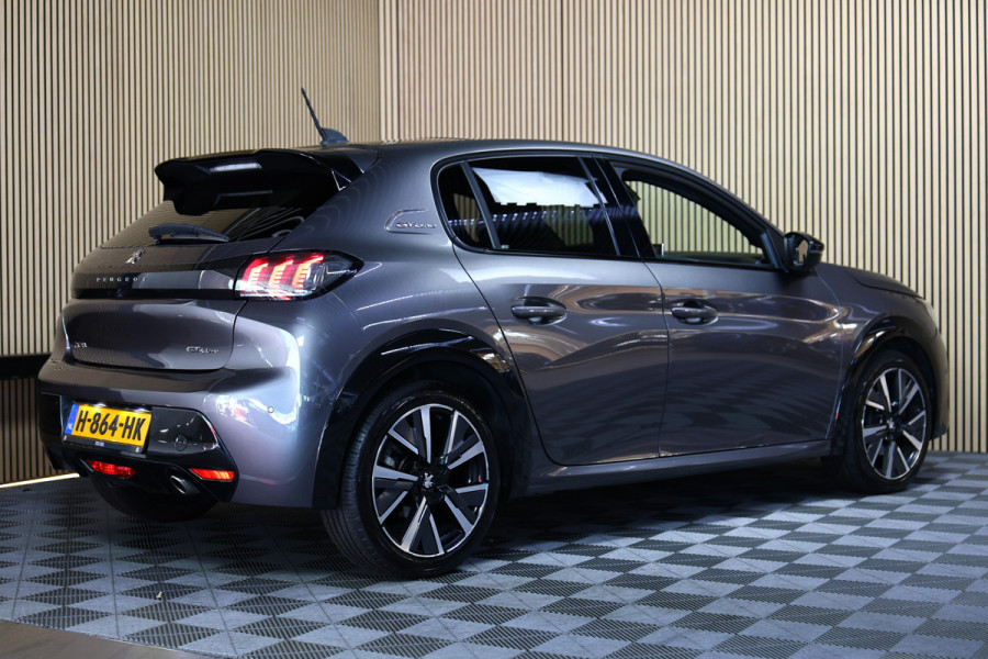 Peugeot 208 1.2 PureTech GT-Line AVM AUTOMAAAT PANO NAVI DRAADLS OPLADEN TOPSTAAT ! 2020