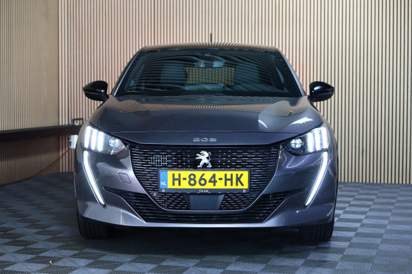 Peugeot 208 1.2 PureTech GT-Line AVM AUTOMAAAT PANO NAVI DRAADLS OPLADEN TOPSTAAT ! 2020