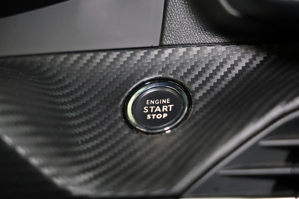 Peugeot 208 1.2 PureTech GT-Line AVM AUTOMAAAT PANO NAVI DRAADLS OPLADEN TOPSTAAT ! 2020