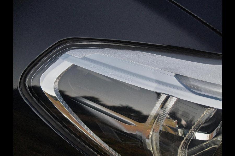 BMW iX3 High Executive 80 kWh | Panoramadak | Head-Up Display | Harman Kardon | Sfeerverlichting | ACC | Apple Carplay |
