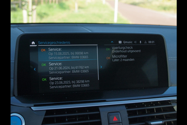 BMW iX3 High Executive 80 kWh | Panoramadak | Head-Up Display | Harman Kardon | Sfeerverlichting | ACC | Apple Carplay |