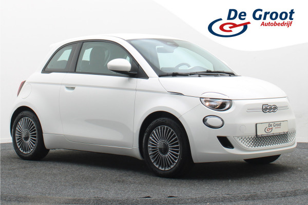 Fiat 500E Icon 42 kWh Virtual Cockpit, Cruise, Apple Carplay, Lane Assist, Climate, DAB, LED, 16''