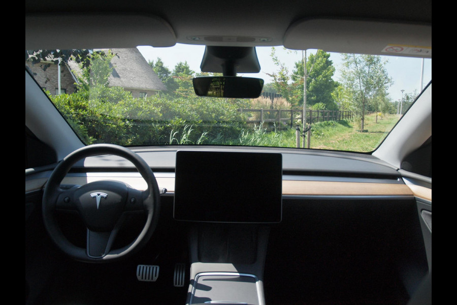 Tesla Model Y Performance AWD 75 kWh 450PK | Panoramadak | Camera | Trekhaak | Full Self Driving Computer 3 |