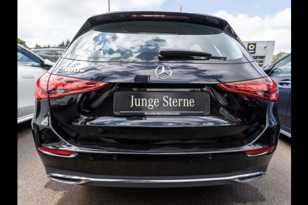 Mercedes-Benz C-Klasse Estate 300e T AVANTGARDE ** LED, PANO, DISTR. MEMORY, WINTER & SPIEGEL-PACK ** Ex MB-AG - 3.425km (!) ** ** INFORMEER OOK NAAR ONZE AANTREKKELIJKE FINANCIAL-LEASE TARIEVEN **