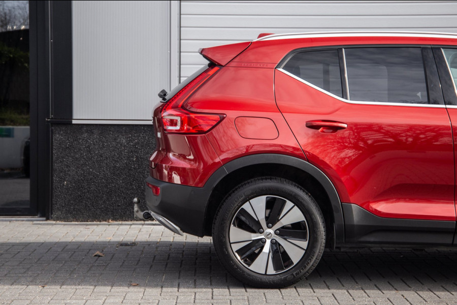 Volvo XC40 1.5 T5 Recharge Inscription / SOH 88% / Trekhaak / Panorama / 360 Camera