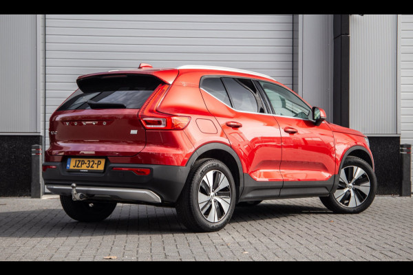 Volvo XC40 1.5 T5 Recharge Inscription / SOH 88% / Trekhaak / Panorama / 360 Camera