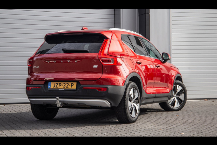 Volvo XC40 1.5 T5 Recharge Inscription / SOH 88% / Trekhaak / Panorama / 360 Camera