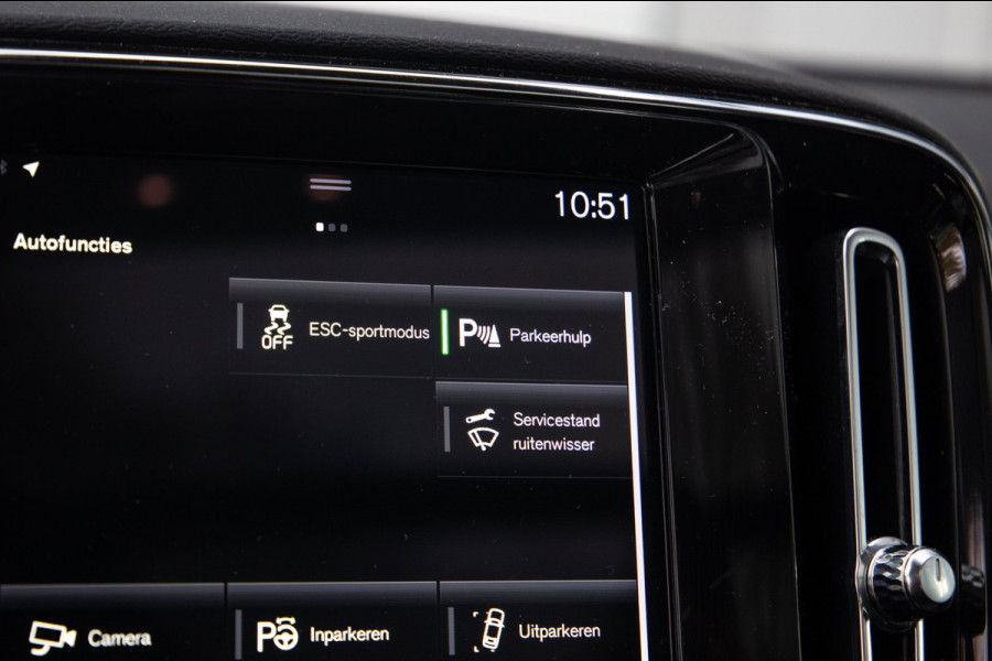 Volvo XC40 1.5 T5 Recharge Inscription / SOH 88% / Trekhaak / Panorama / 360 Camera