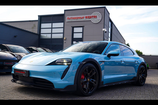 Porsche Taycan Cross Turismo 4S 93 kWh | 4 Wiel besturing | Bose | Camera | Ijsblauw Metallic | 490PK
