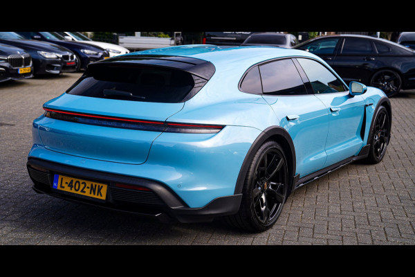 Porsche Taycan Cross Turismo 4S 93 kWh | 4 Wiel besturing | Bose | Camera | Ijsblauw Metallic | 490PK