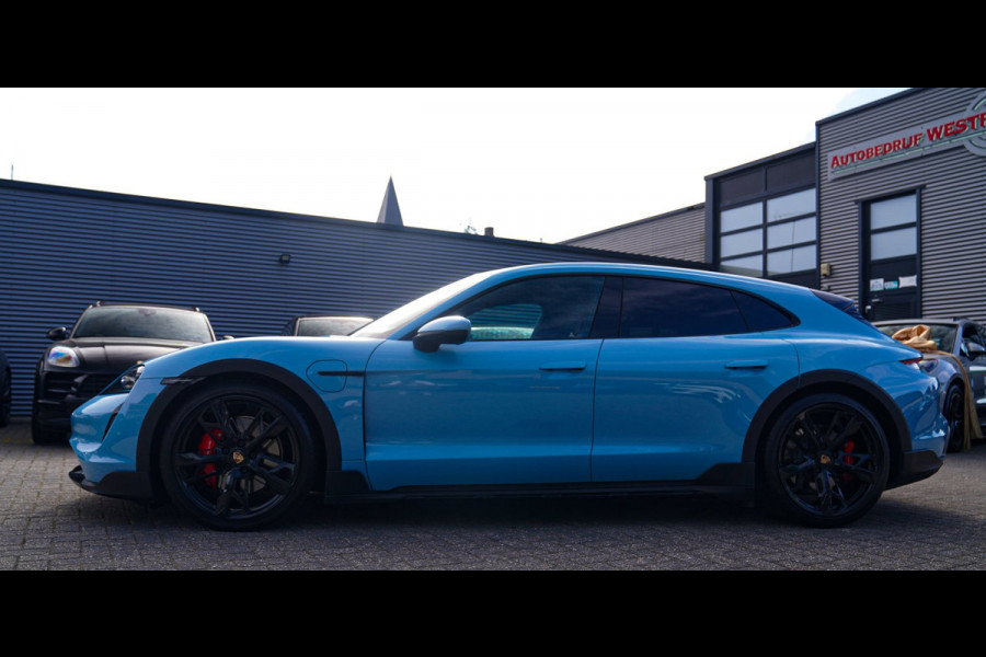 Porsche Taycan Cross Turismo 4S 93 kWh | 4 Wiel besturing | Bose | Camera | Ijsblauw Metallic | 490PK
