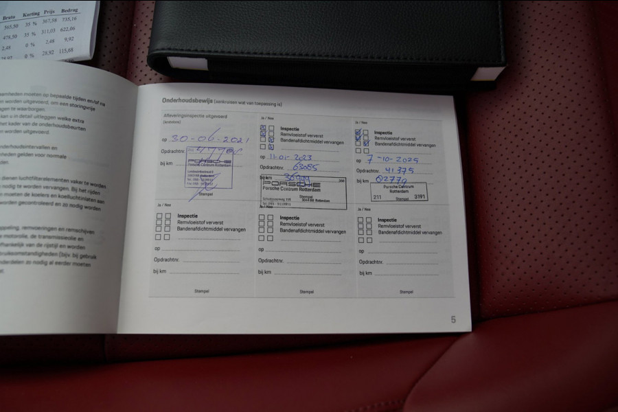 Porsche Taycan Cross Turismo 4S 93 kWh | 4 Wiel besturing | Bose | Camera | Ijsblauw Metallic | 490PK