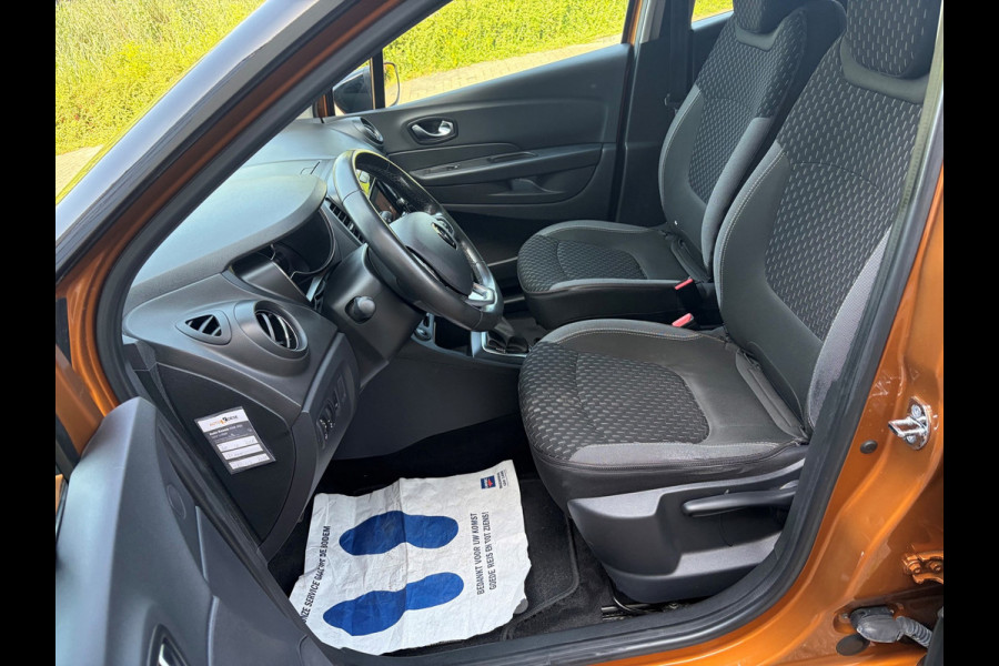 Renault Captur 1.2 TCe Intens / automaat / trekhaak