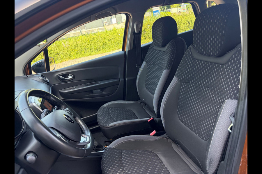 Renault Captur 1.2 TCe Intens / automaat / trekhaak