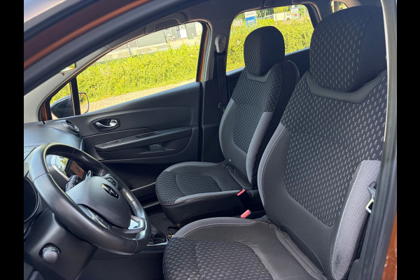 Renault Captur 1.2 TCe Intens / automaat / trekhaak