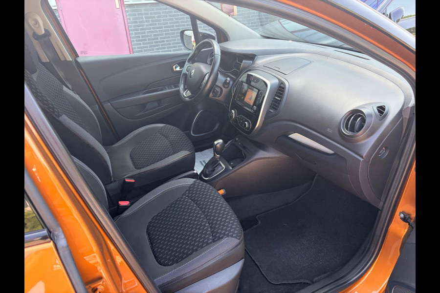 Renault Captur 1.2 TCe Intens / automaat / trekhaak