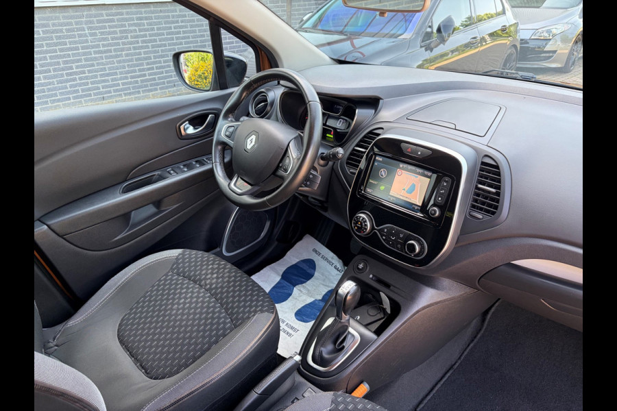 Renault Captur 1.2 TCe Intens / automaat / trekhaak