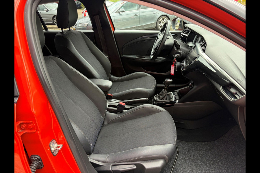 Opel Corsa 1.2 Elegance / CarPlay /