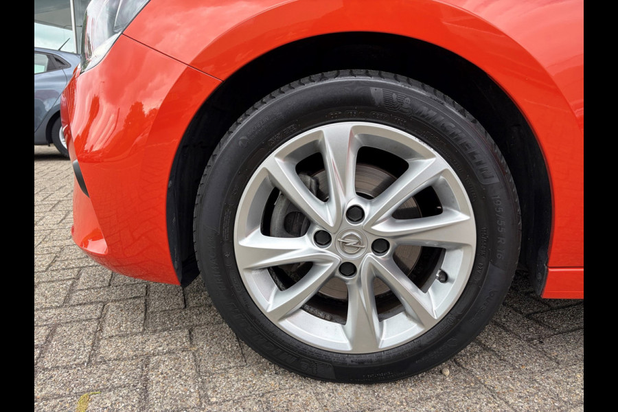 Opel Corsa 1.2 Elegance / CarPlay /