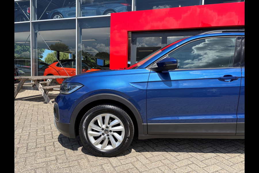 Volkswagen T-Cross 1.0 TSI Life Business / carplay