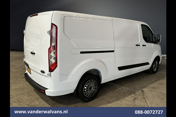 Ford Transit Custom 2.0 TDCI L2H1 Euro6 Airco | Camera | Navigatie | Apple Carplay | Cruisecontrol | LED Android Auto, Stoelverwarming, Verwarmde voorruit, Parkeersensoren, Bijrijdersbank, 2800kg trekvermogen