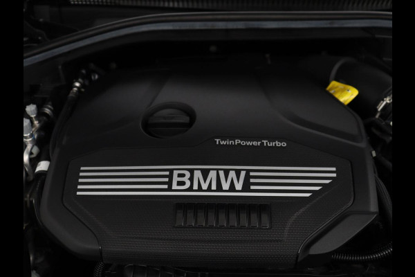 BMW 2 Serie Gran Coupé 218i High Executive Edition M-sport | Leder | Full LED | Stoelverwarming | Camera | Park assist | Carplay | Sfeerverlichting | Climate control | Cruise control |