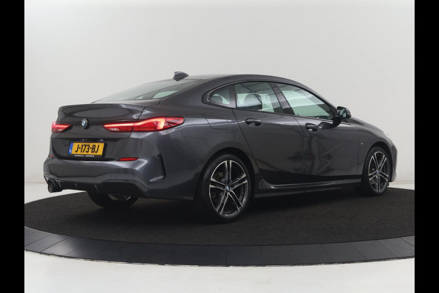 BMW 2 Serie Gran Coupé 218i High Executive Edition M-sport | Leder | Full LED | Stoelverwarming | Camera | Park assist | Carplay | Sfeerverlichting | Climate control | Cruise control |